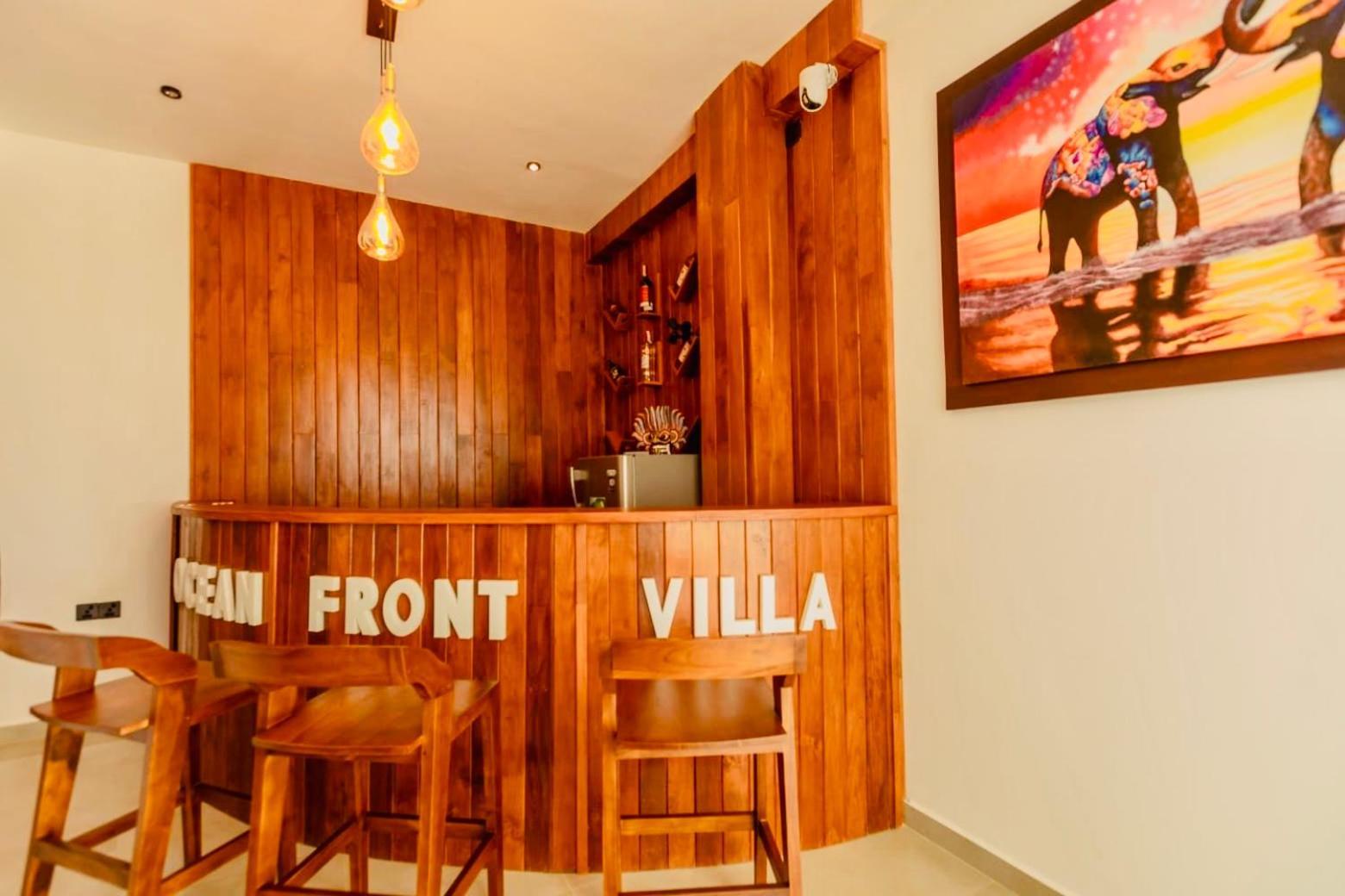 Ocean Front Villa Hikkaduwa Exterior photo